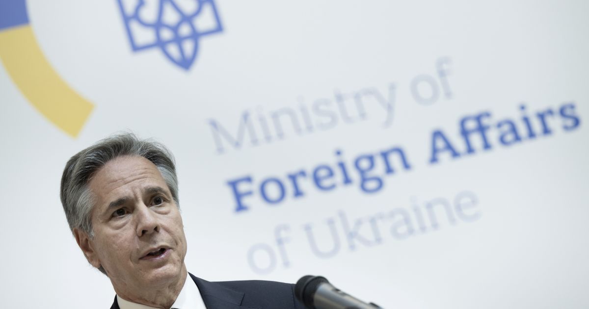 Ентоні Блінкен під час візиту до Києва