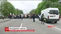 Сотни родителей в Василькове требуют построить детям школу