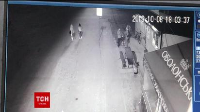 На Київщині двох сестер на смерть збили на дорозі