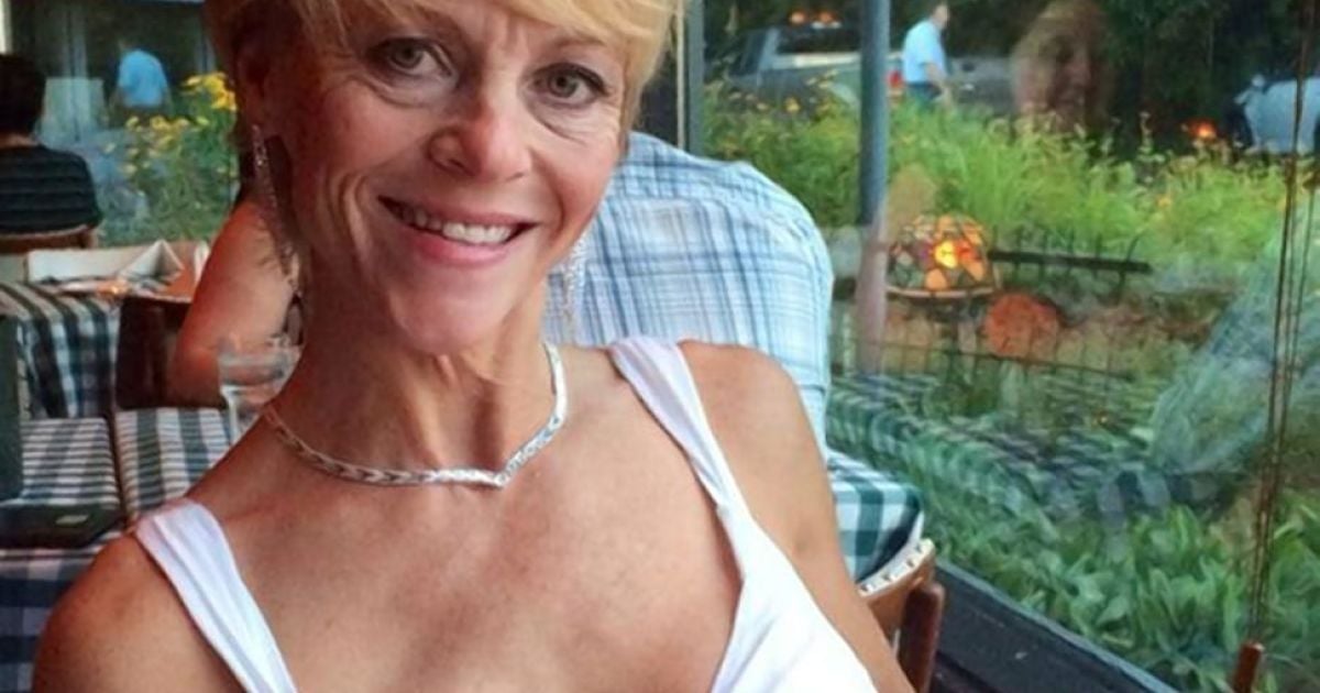 Кристина Бонд вела активную социальную жизнь