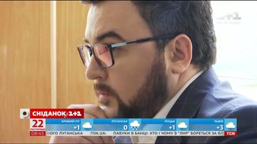 Микола Кобзов, Руслан Сенічкін та Анна Гомонова розказали про цькування в школі
