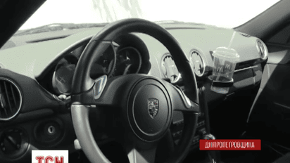 У Кривому Розі заарештували автодилерів на хабарі в 20 тисяч доларів