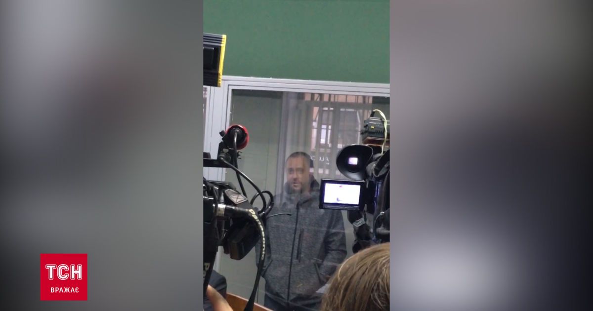 Суд обирає запобіжний захід батькові, який спалив свою 6-річну дитину