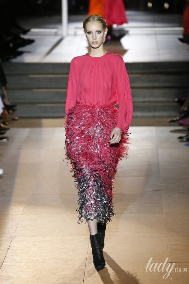 Колекція Carolina Herrera прет-а-порте сезону осінь-зима 2018-2019 / © East News