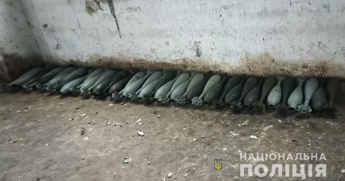 Мер Ірпеня показав купи боєприпасів, які окупанти залишили або скинули на місто (відео)