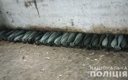 Мэр Ирпеня показал груды боеприпасов, которые оккупанты оставили или сбросили на город (видео)