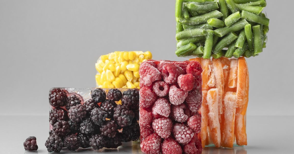 Какие продукты нужно замораживать на зиму