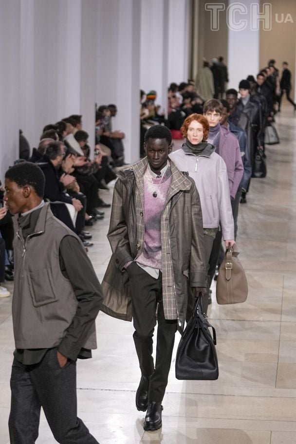 Показ чоловічої колекції Модного дому Hermès осінь-зима 2024-2025 / © Associated Press