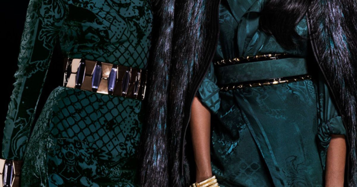 Удачная коллаборация: Balmain и H&M показали лукбук совместной коллекции