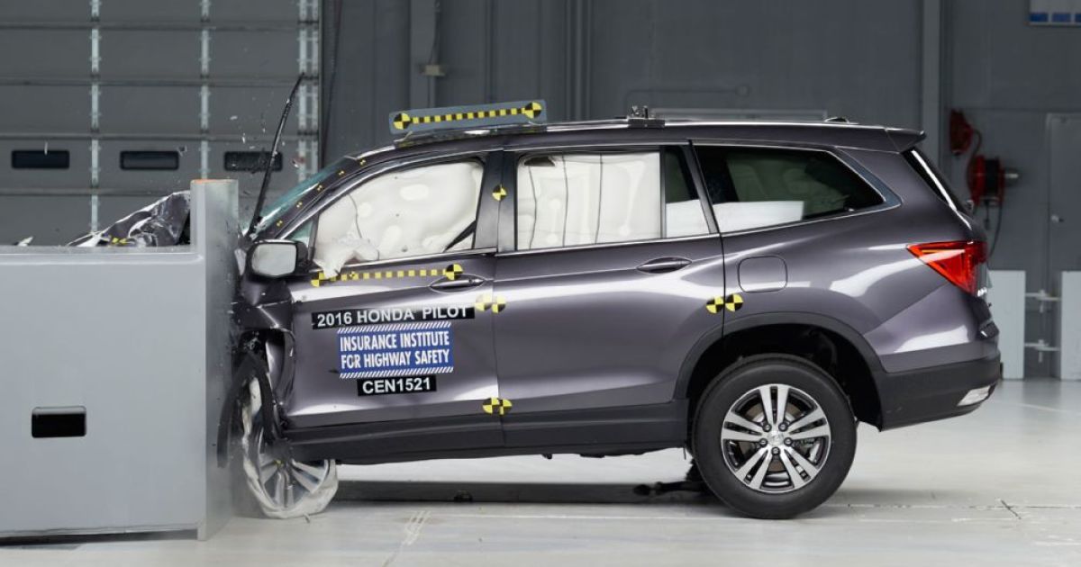 Honda Pilot нового поколения прошел краш-тест IIHS (видео)
