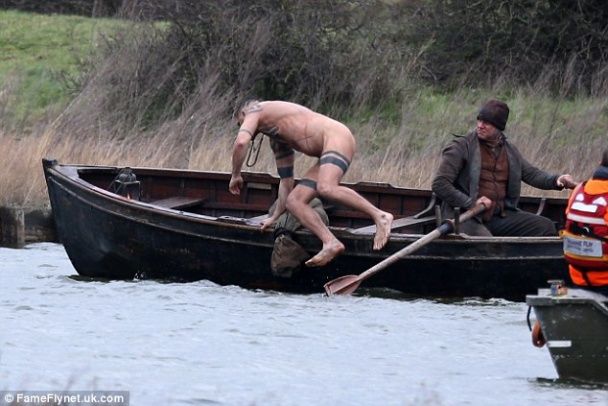Звезда не стесняется обнажиться перед камерой / © Daily Mail