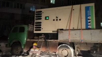 В Днепре запитывают дома от мобильных генераторов