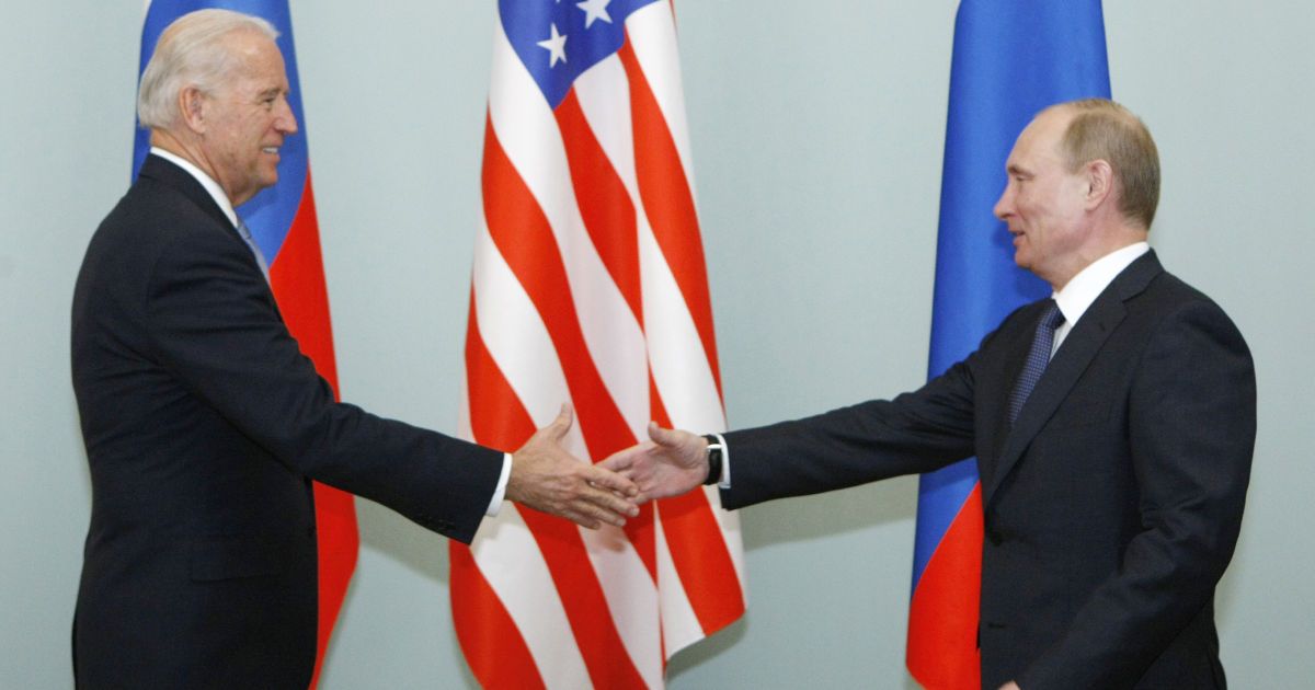 Зустріч Байдена і Путіна: які козирі повезе до Женеви американський президент
