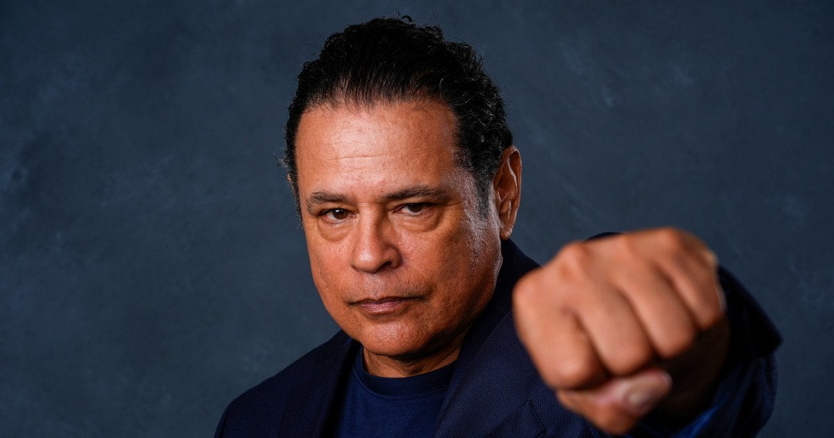 Реймонд Круз