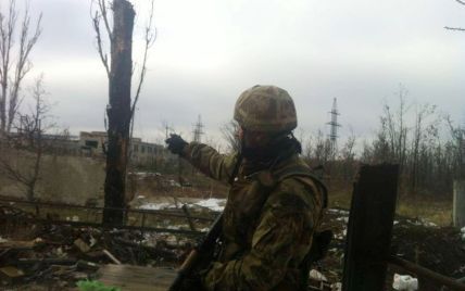 Украинские военные потеснили боевиков под Авдеевкой