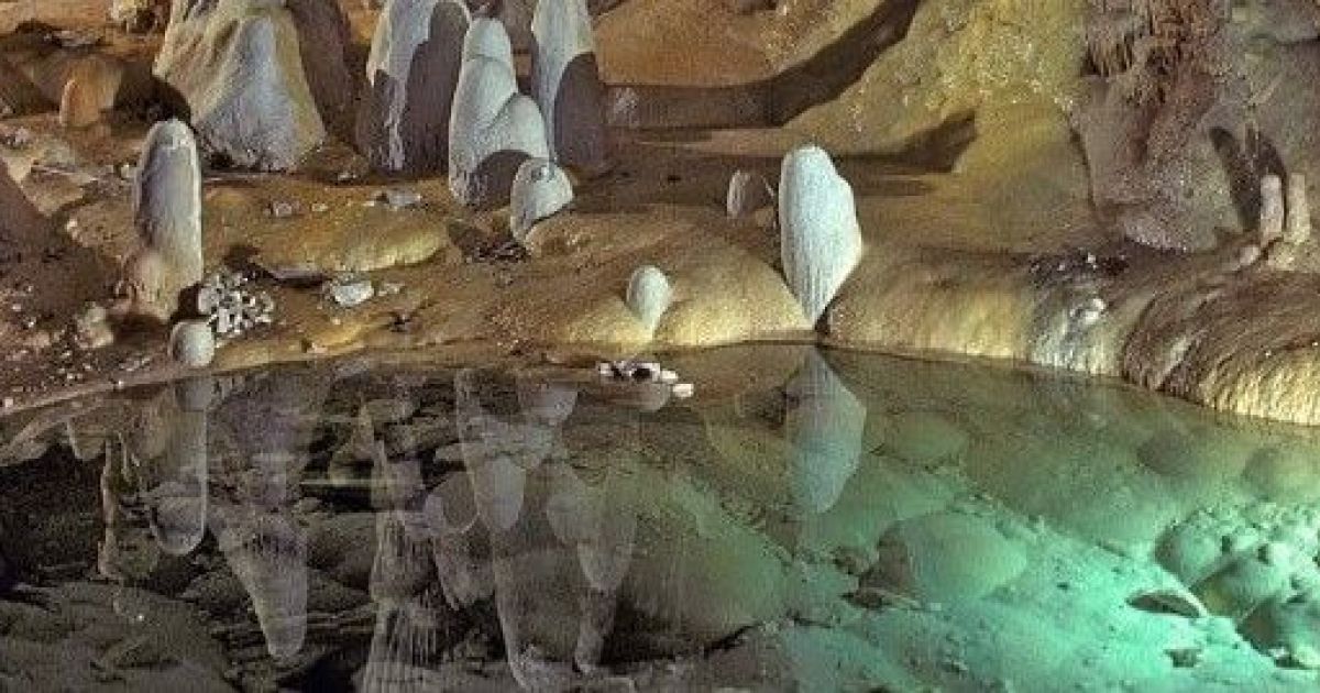 У печері на глибині 210 м знайдено таємничий басейн - ТСН, новини 1+1 ...