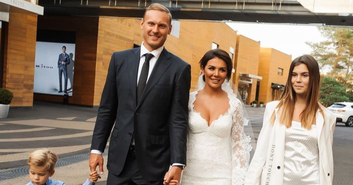 Анна Сєдокова розсекретила причину швидкого одруження з коханим