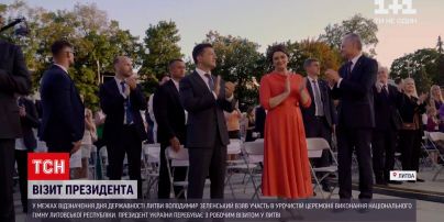 ΠΠΎΠ²ΠΎΡΡΠΈ ΠΌΠΈΡΠ°: ΠΠ΅Π»Π΅Π½ΡΠΊΠΈΠΉ ΠΏΡΠΈΠ½ΡΠ» ΡΡΠ°ΡΡΠΈΠ΅ Π² ΡΠΎΡΠΆΠ΅ΡΡΠ²Π΅Π½Π½ΠΎΠΉ ΡΠ΅ΡΠ΅ΠΌΠΎΠ½ΠΈΠΈ ΠΈΡΠΏΠΎΠ»Π½Π΅Π½ΠΈΡ Π³ΠΈΠΌΠ½Π° ΠΠΈΡΠΎΠ²ΡΠΊΠΎΠΉ Π Π΅ΡΠΏΡΠ±Π»ΠΈΠΊΠΈ
