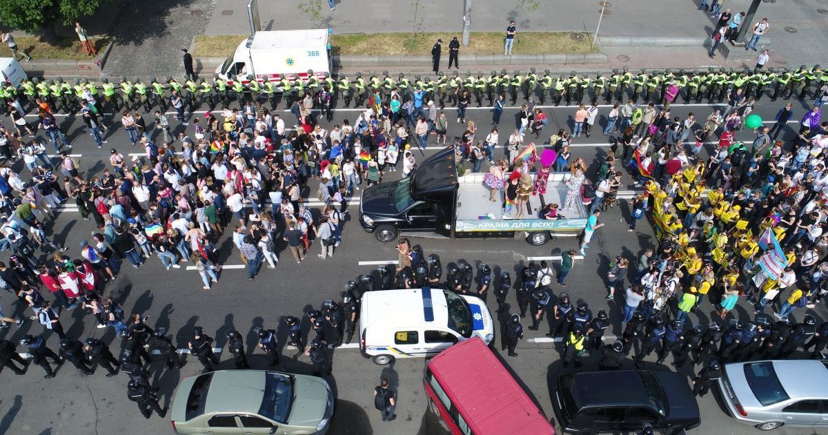 Во время "Марша равенства" в Киеве пострадали двое полицейских