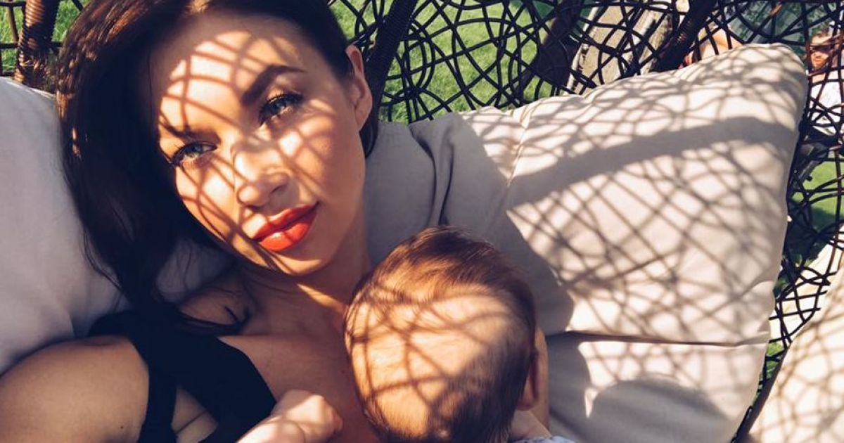 Логунова в оновленому іміджі показала зворушливі фото із донькою та Ступкою