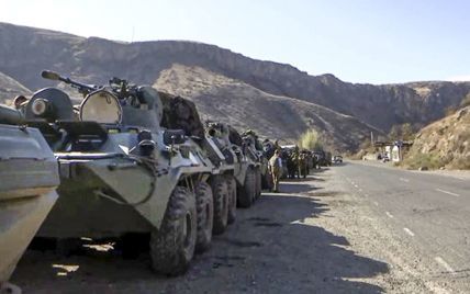 Длинные колонны российских "миротворцев" в Нагорном Карабахе попали на фото