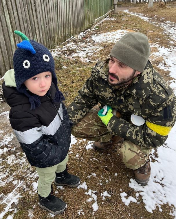 Андрей Фединчик с сыном / © instagram.com/natalka_denisenko