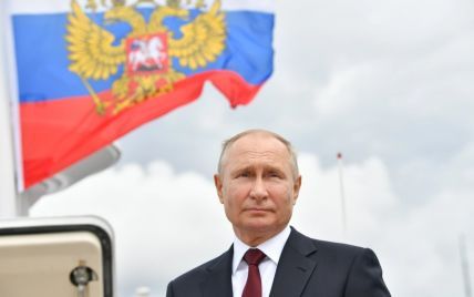 Фанатик Путіна: підозрюваний у шпигунстві охоронець британського посольства у Берліні тримав вдома російський прапор