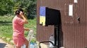 Спека, черги й загроза дронів: Зеленський вимагає прискорити відновлення водопостачання в Марганці