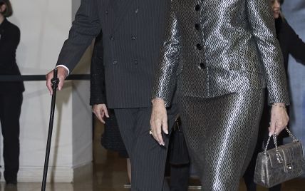 В блестящем костюме и на каблуках: 79-летняя королева София сходила на светское мероприятие