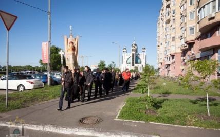 Греко-католики отправились в пеше-велосипедное паломничество под Киев