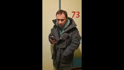 В Києві врятували кота, який шість днів був зачинений у квартирі