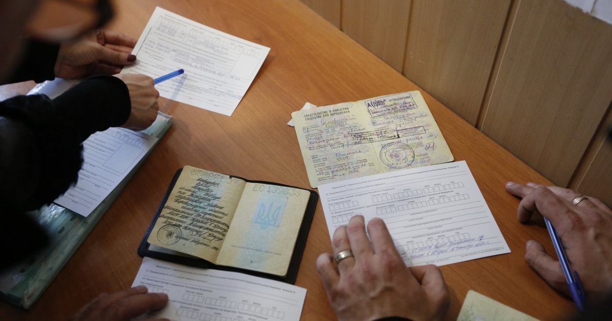 Міграційна служба послаблює карантинні обмеження від 25 травня: які саме