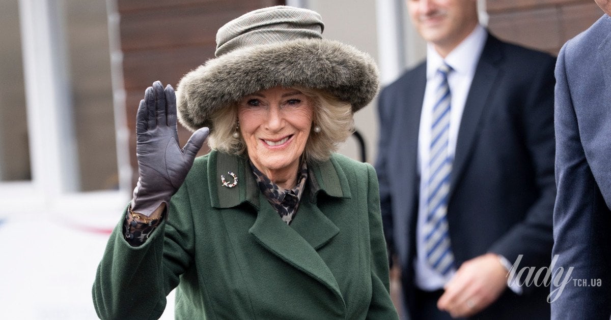 Королева Камілла