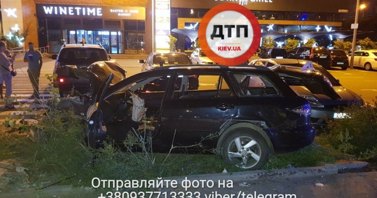 Київ,авто,аварія,ДТП_13 / © facebook.com/dtp.kiev.ua