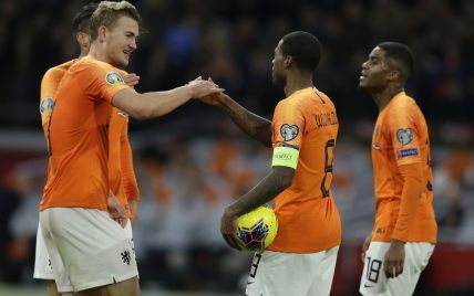 Нідерландські футболісти відсвяткували забитий гол красивим жестом проти расизму