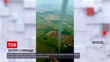 Новости мира: американец пролетел над торнадо на планере и снял стихию сверху