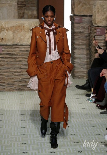 Коллекция Lanvin прет-а-порте сезона осень-зима 2019-2020 / © East News