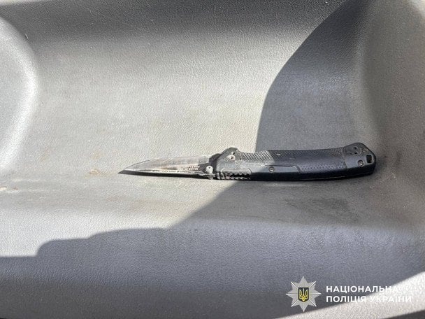 У Миколаєві 33-річний чоловік поранив ножем патруль та ТЦК / © Національна поліція України