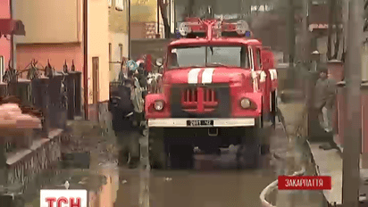 Вода у закарпатських річках сьогодні помітно спала