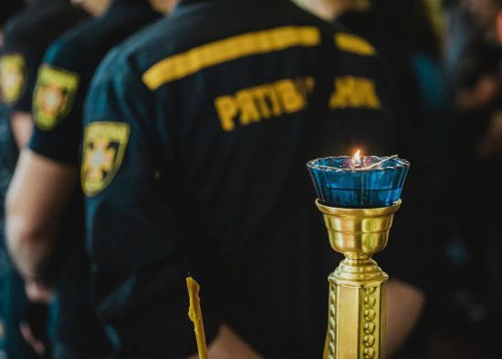 На Харківщині у гуртожитку загинули курсанти ДСНС, яких змусили розбирати снаряд: подробиці скандалу