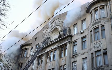 Пожар в колледже в Одессе: для спасательной операции привлекут специальный кран