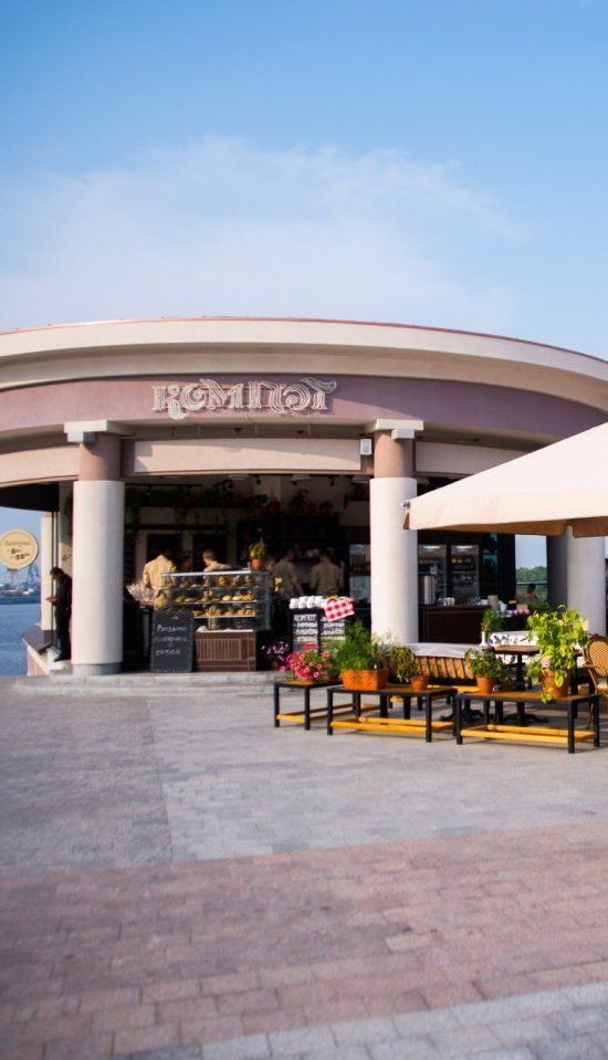 Популярному кафе на Подоле запретили использовать свое название
