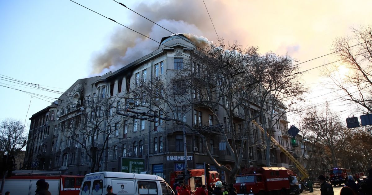Пожар в колледже одессы. Правительственная комиссия назвала причину возгорания - новости украины