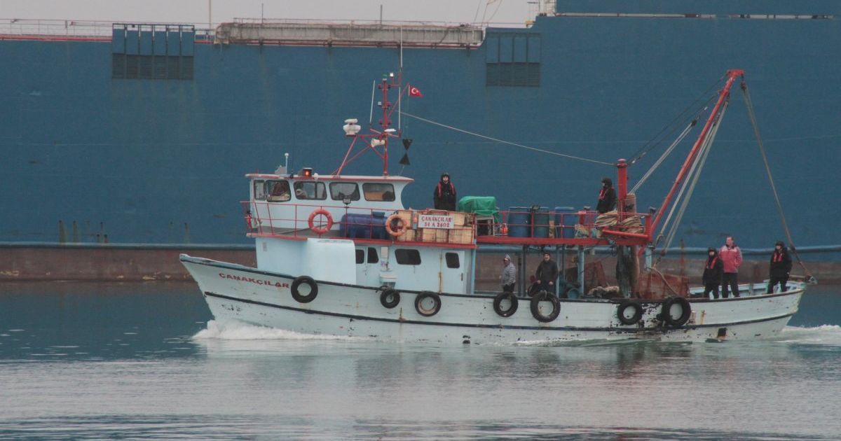 Азовское море, судно