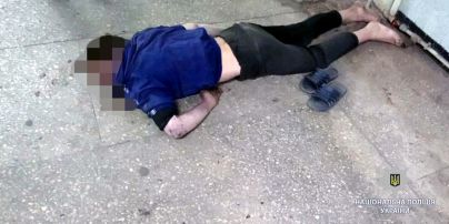В Харькове на станции метро нашли мертвого мужчину