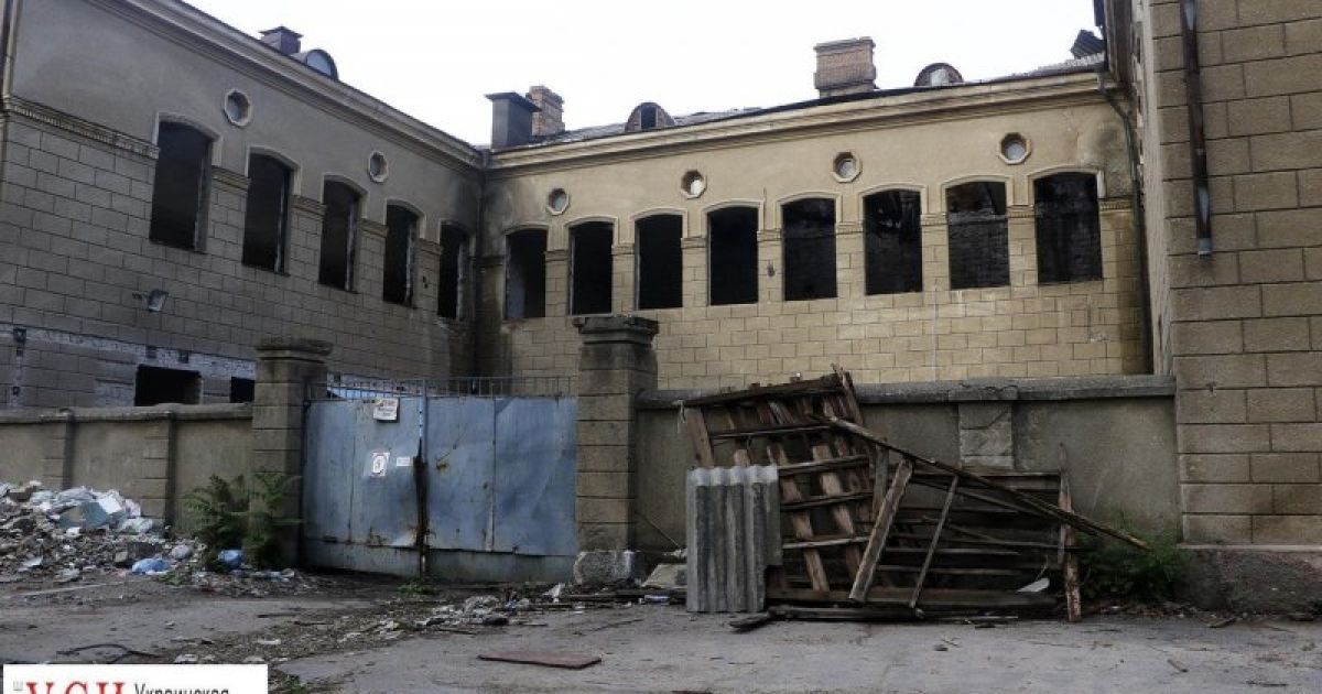 пожежа в будівлі ВМС в Одесі_6 / © УСІ