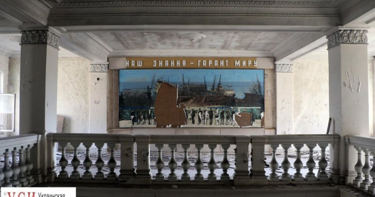 пожежа в будівлі ВМС в Одесі_4 / © УСІ