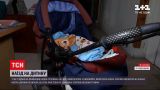 Новини України: водій збив 10-місячного хлопчика, якого мама везла переходом