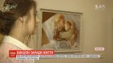 Николаевская художница продает свои картины, чтобы спасти тяжелобольную Катеньку
