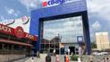В Киеве на территории торгового центра произошел пожар